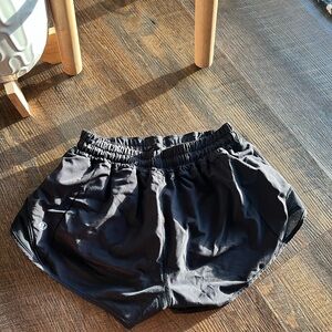 lululemon athletica Women's Hotty Hot Athletic Grey-Black Shorts
